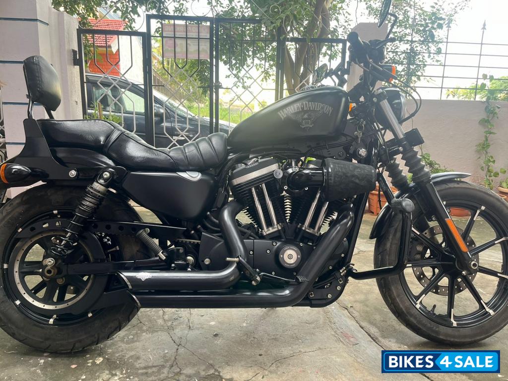 Harley Davidson Iron 883