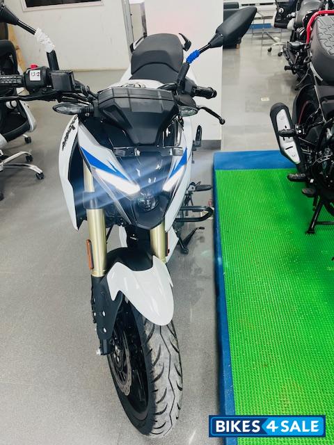 Bajaj Pulsar N250 2024