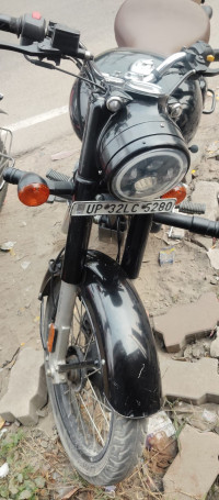 Pure Black Royal Enfield Classic 350