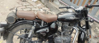 Pure Black Royal Enfield Classic 350