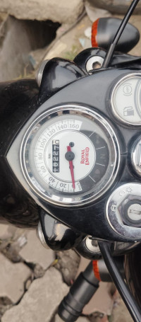 Pure Black Royal Enfield Classic 350