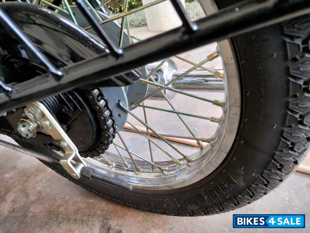 Royal Enfield Bullet Standard 350