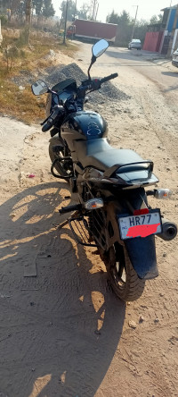 Bajaj Pulsar 125