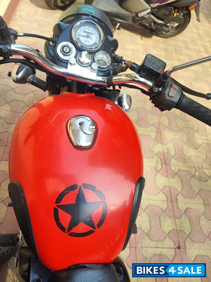 Royal Enfield Classic 350 Redditch Red