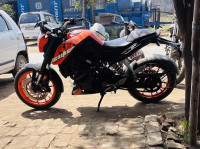 KTM Duke 200 ABS