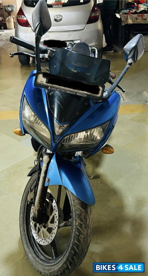 Blue Yamaha Fazer Blue Yamaha Fazer