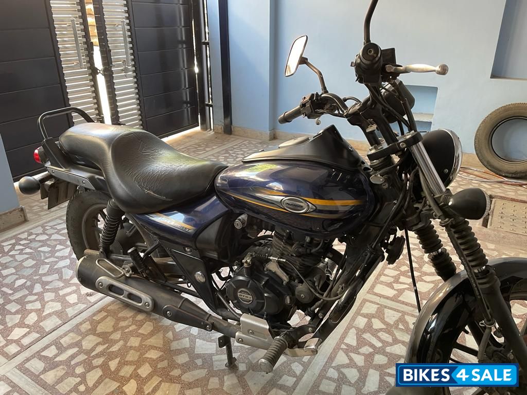 Bajaj Avenger Street 150
