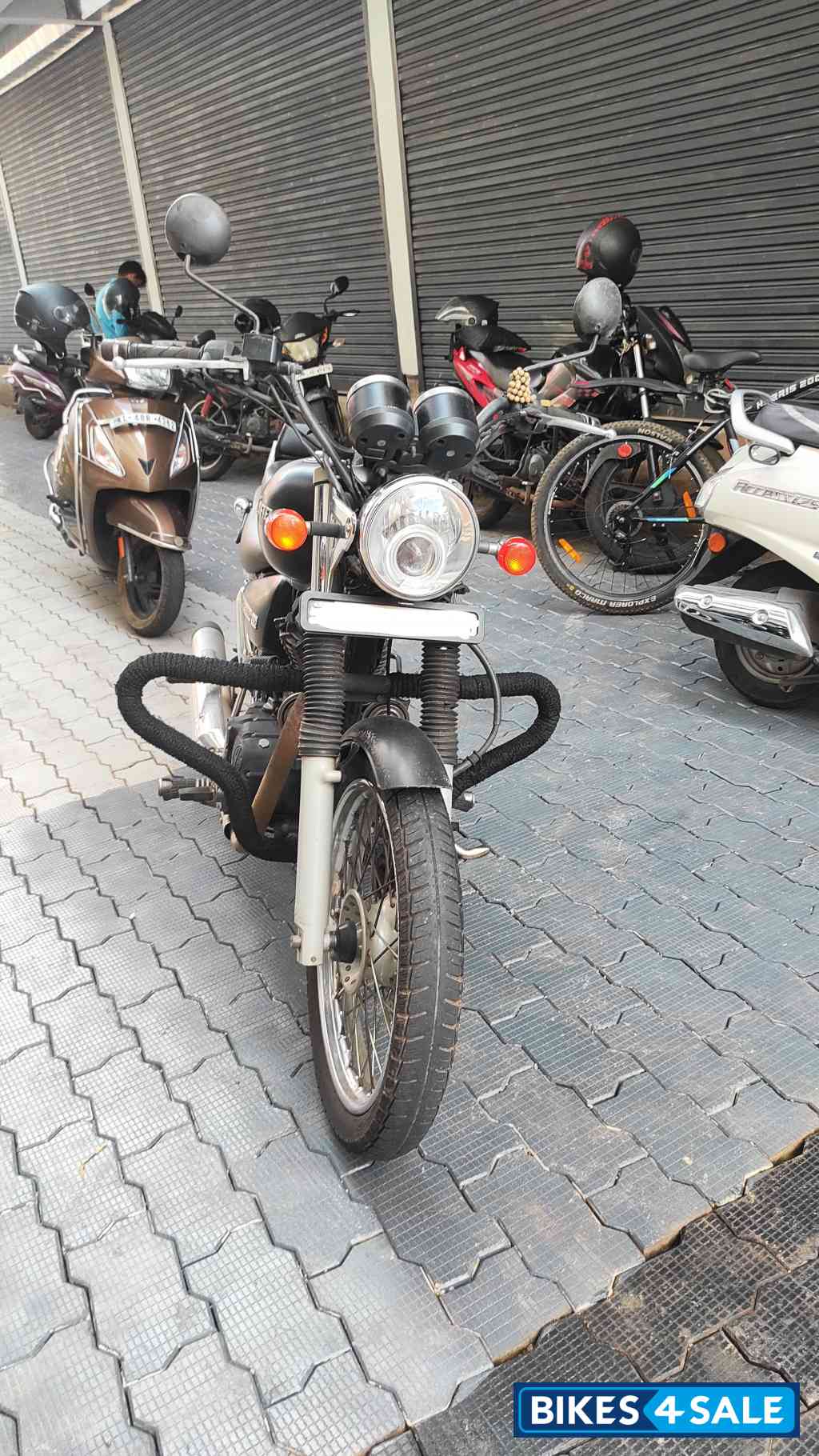 Royal Enfield Thunderbird 350