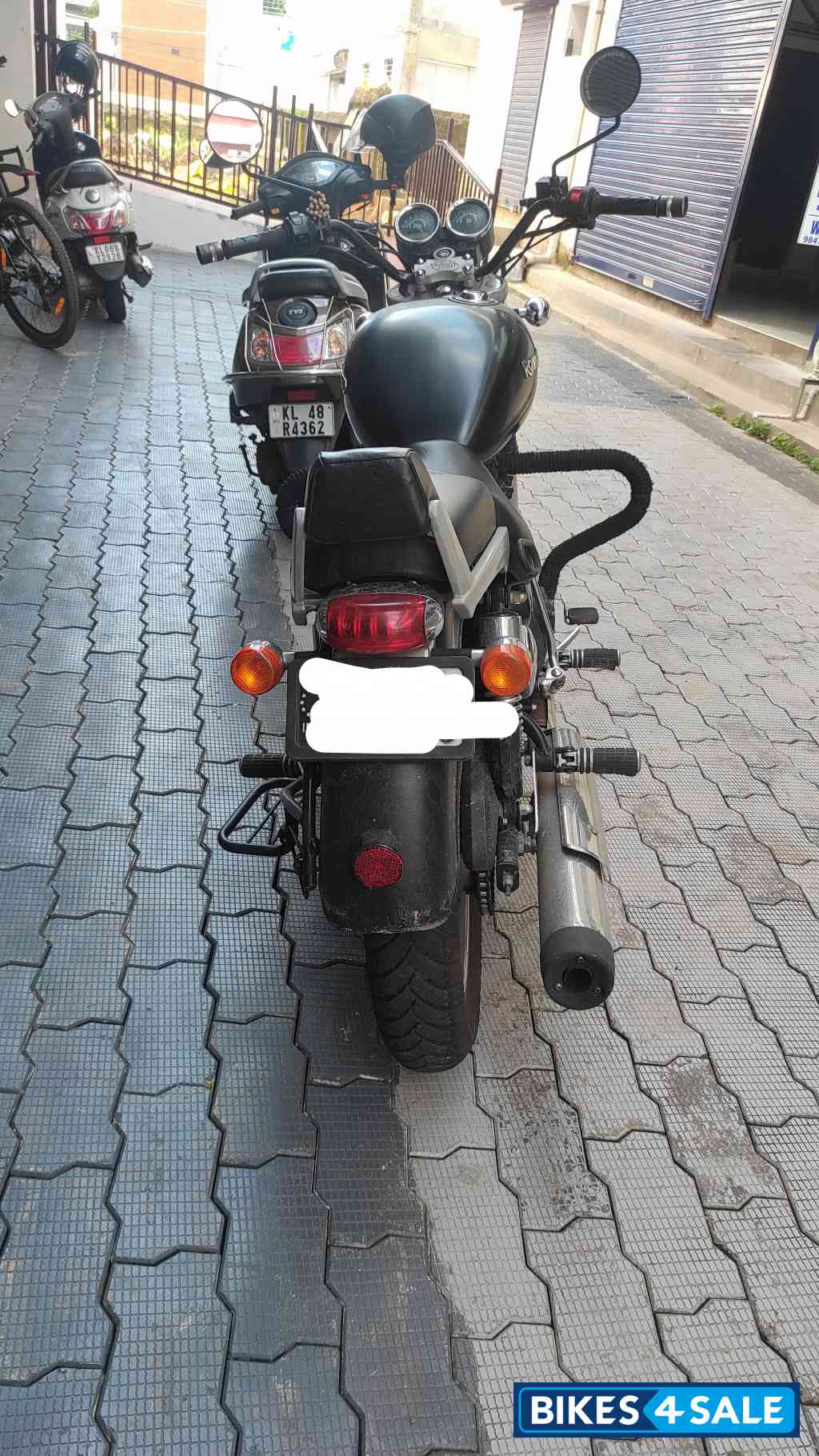 Royal Enfield Thunderbird 350