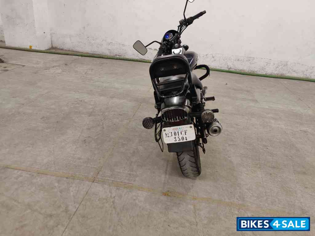 Bajaj Avenger Street 150