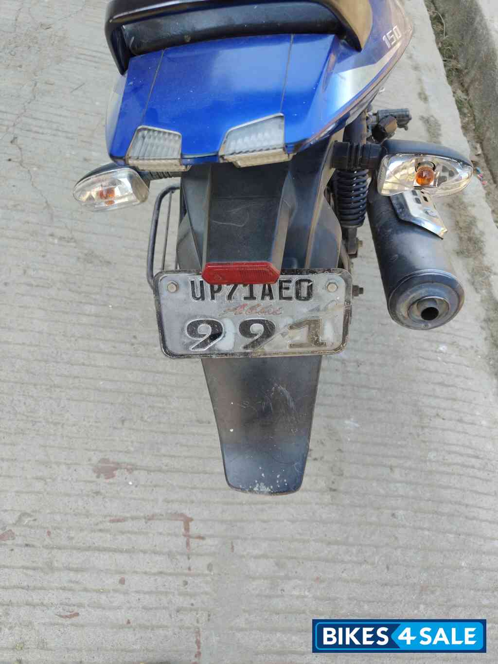 Bajaj Pulsar 150