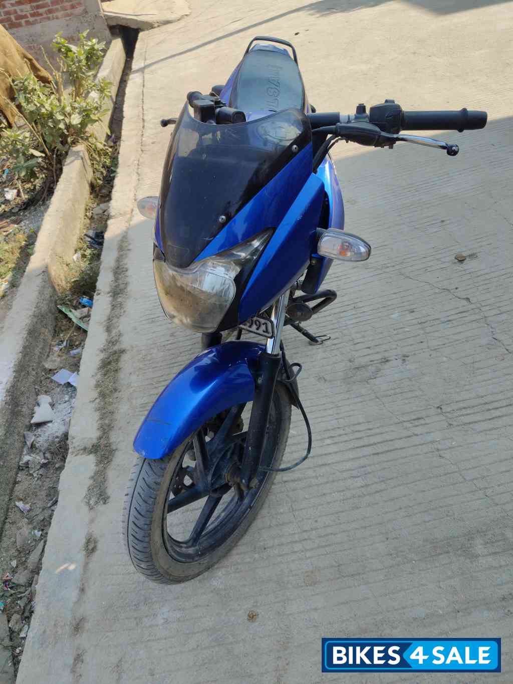 Bajaj Pulsar 150