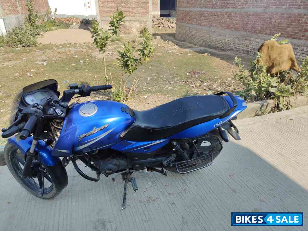 Bajaj Pulsar 150