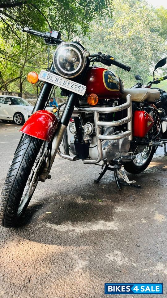 Chestnut Royal Enfield Classic 350 Chestnut Royal Enfield Classic 350