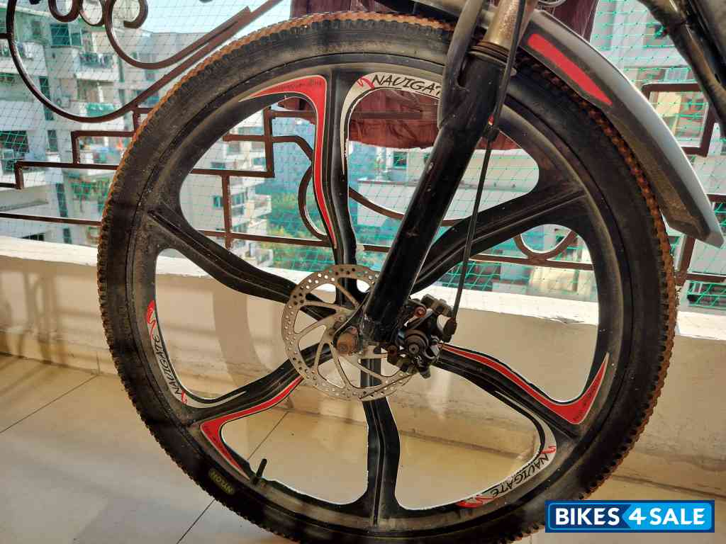 Black Being Human BH27 Black Being Human BH27