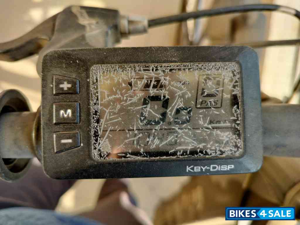 Black Being Human BH27 Black Being Human BH27