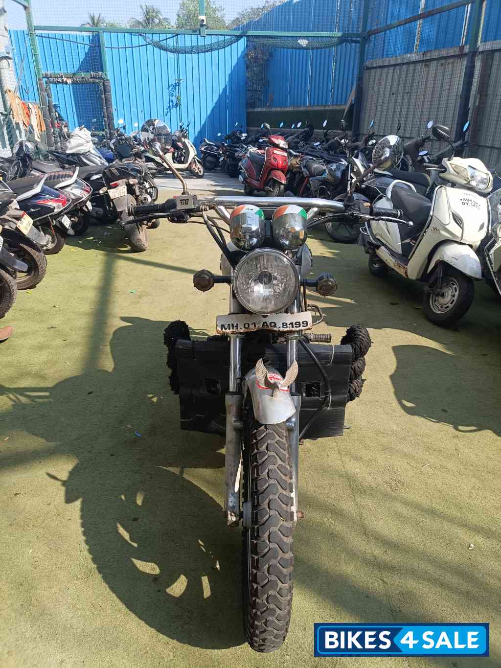 Royal Enfield Thunderbird 350