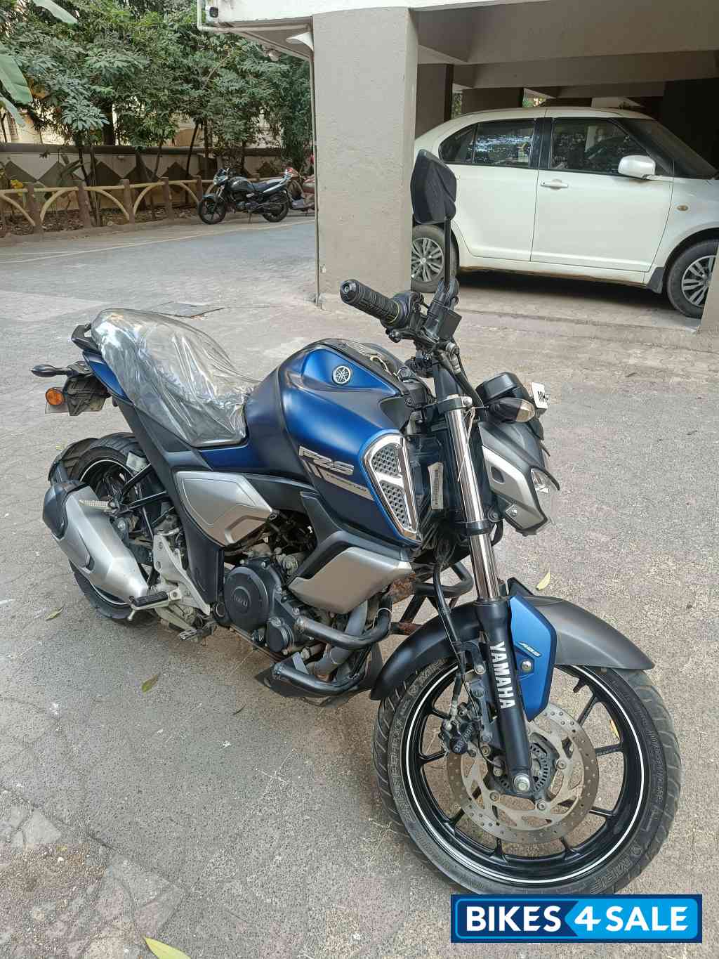 Yamaha FZ-S