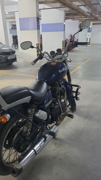 Marine Blue Royal Enfield Thunderbird 350