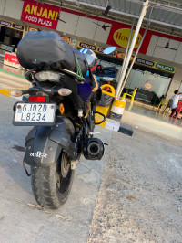 Yamaha FZ25