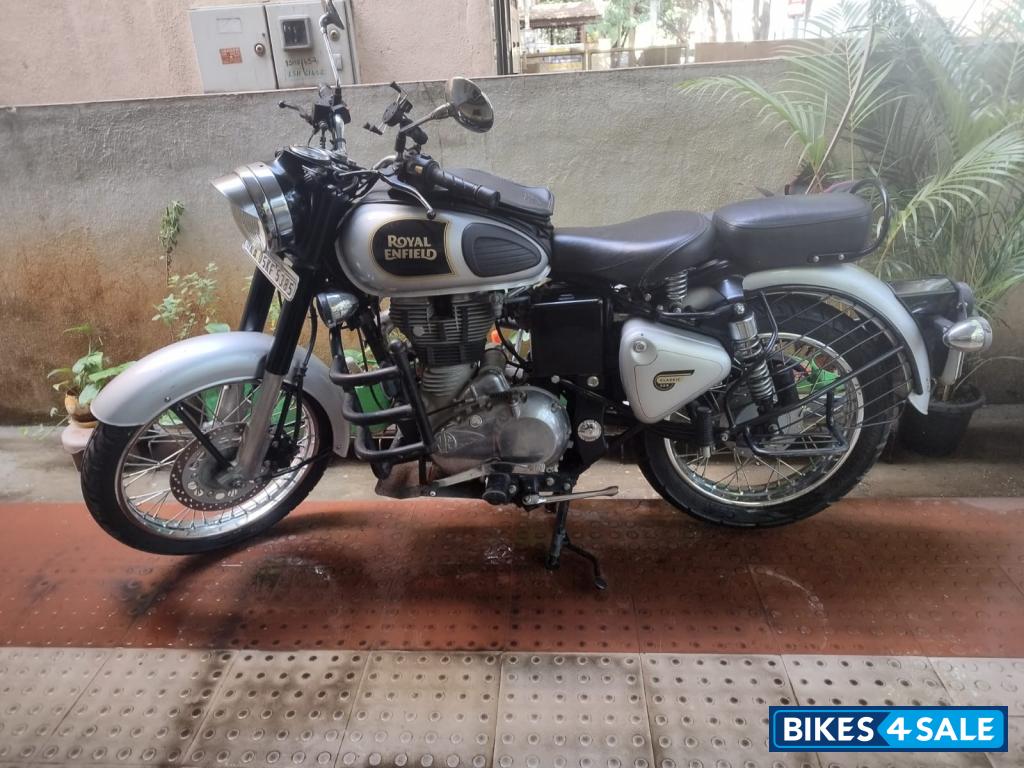 Royal Enfield Classic 350