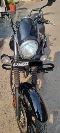 Black Bajaj Avenger Street 160 BS6
