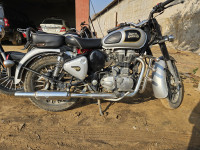 Silver Royal Enfield Classic 350