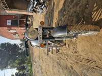 Silver Royal Enfield Classic 350