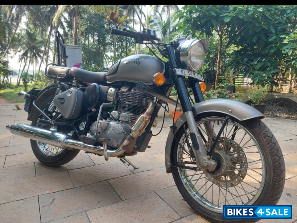 Royal Enfield Classic 350