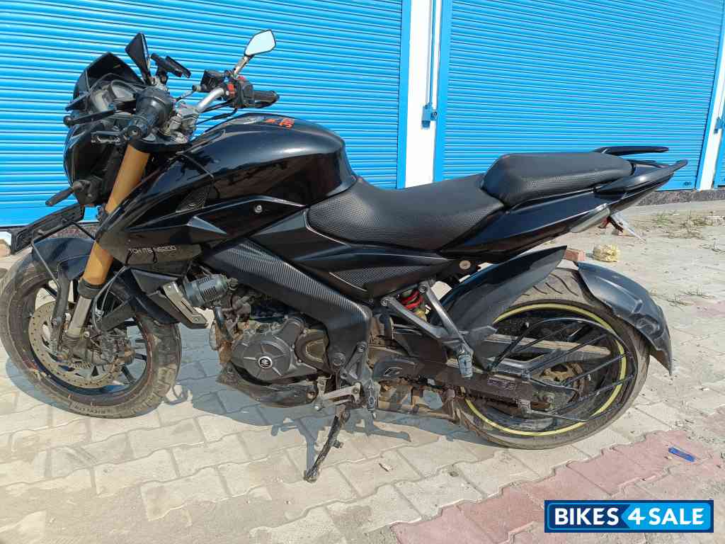 Bajaj Pulsar NS 200 BS6