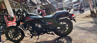 Bajaj Avenger Street 220