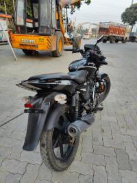 Bajaj Pulsar 125 Split Seat