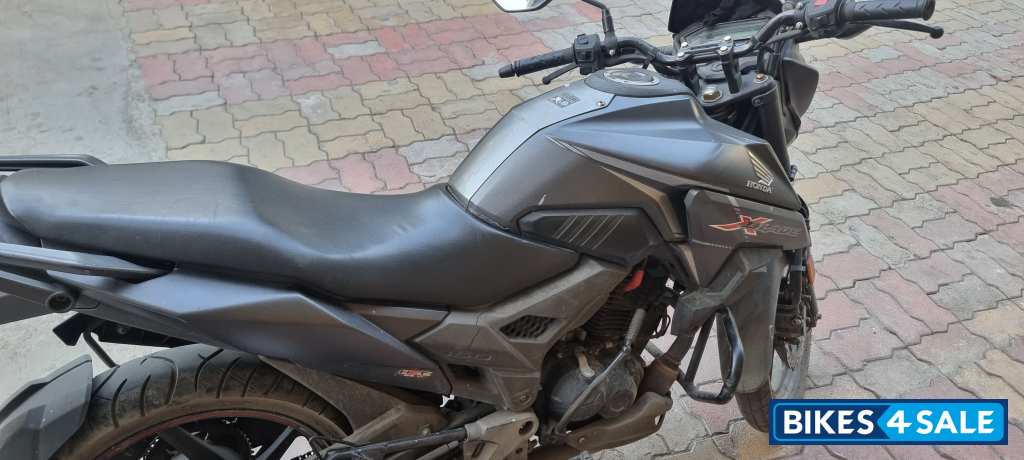 Honda XBlade BS6