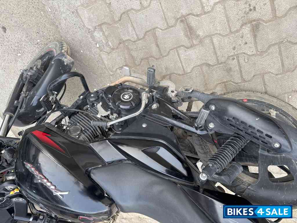 Bajaj Pulsar 125