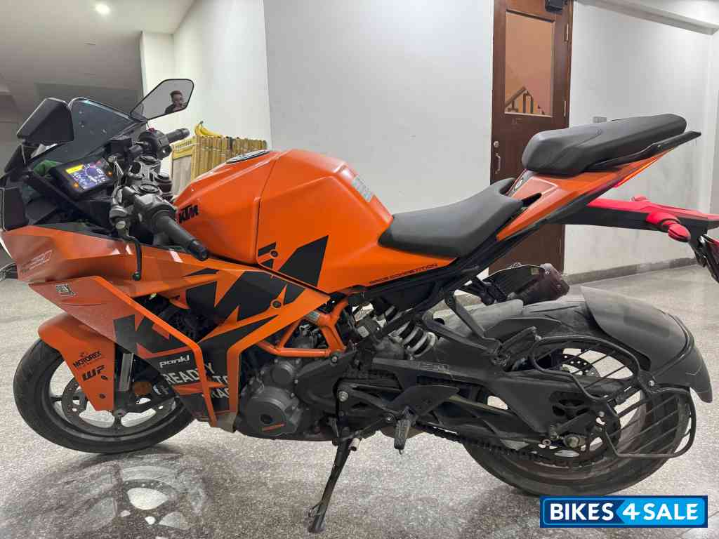 KTM RC 390 2022