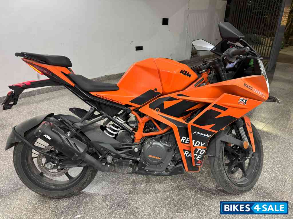 KTM RC 390 2022