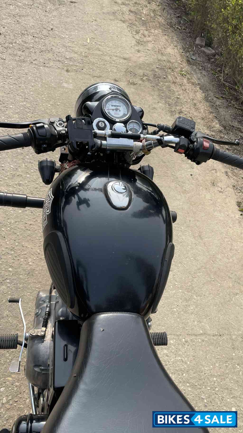 Royal Enfield Classic 350