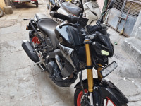Metallic Black Yamaha MT-15 Ver 2.0