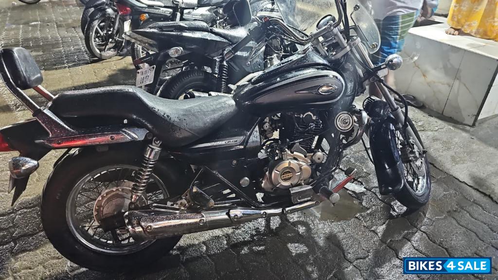 Bajaj Avenger Cruise 220 BS6