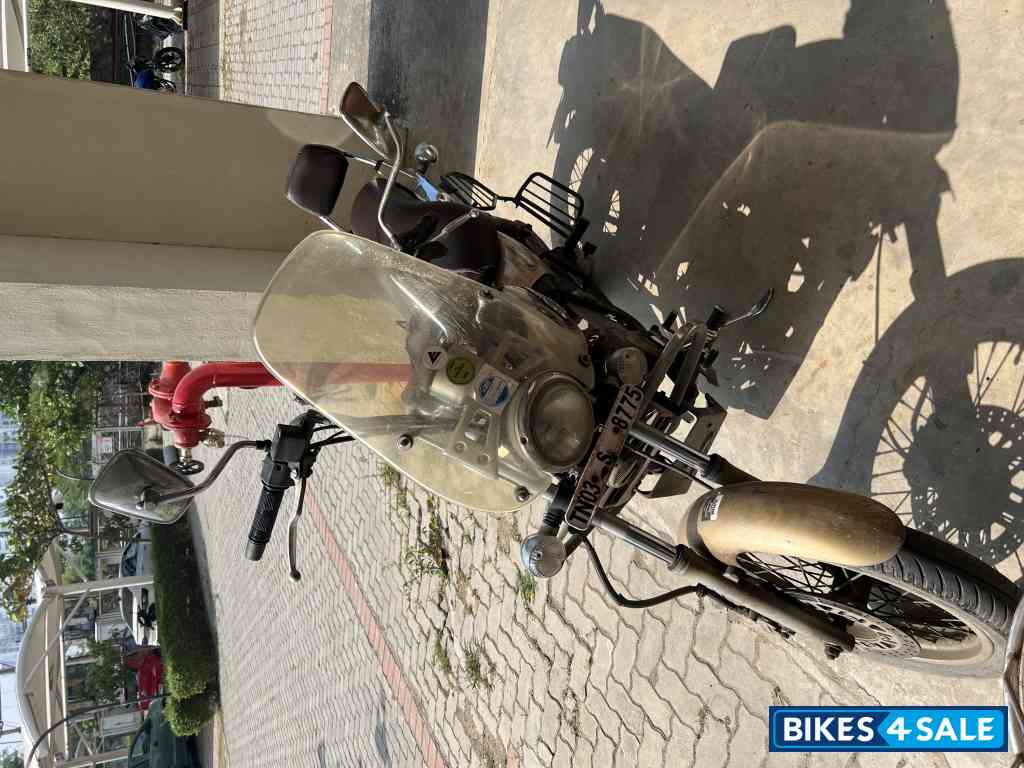 Bajaj Avenger Cruise 220