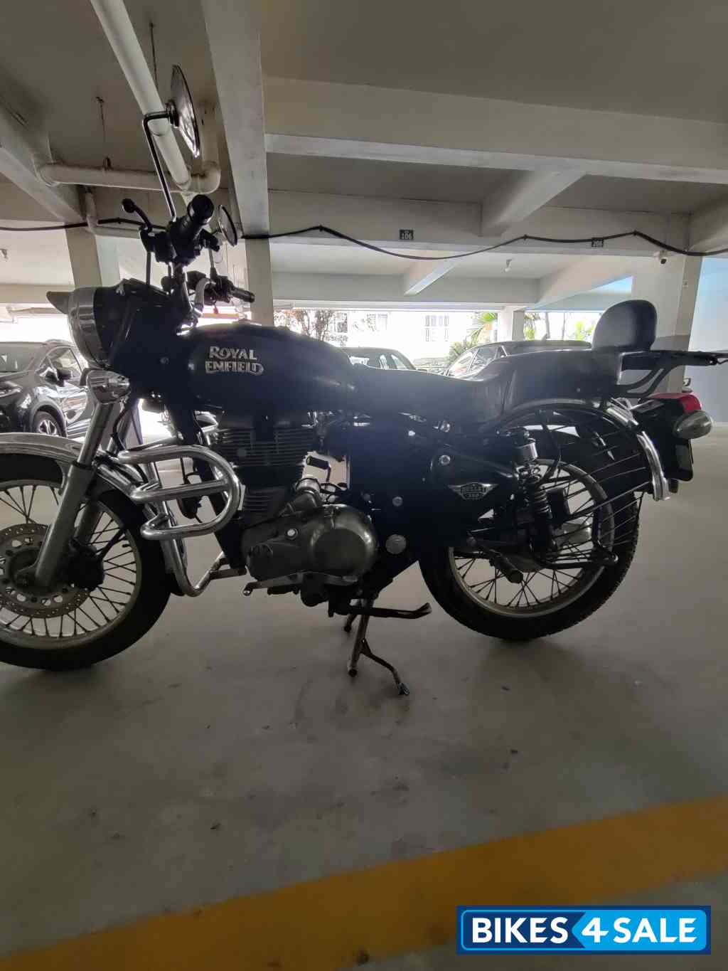 Black Royal Enfield Bullet Electra