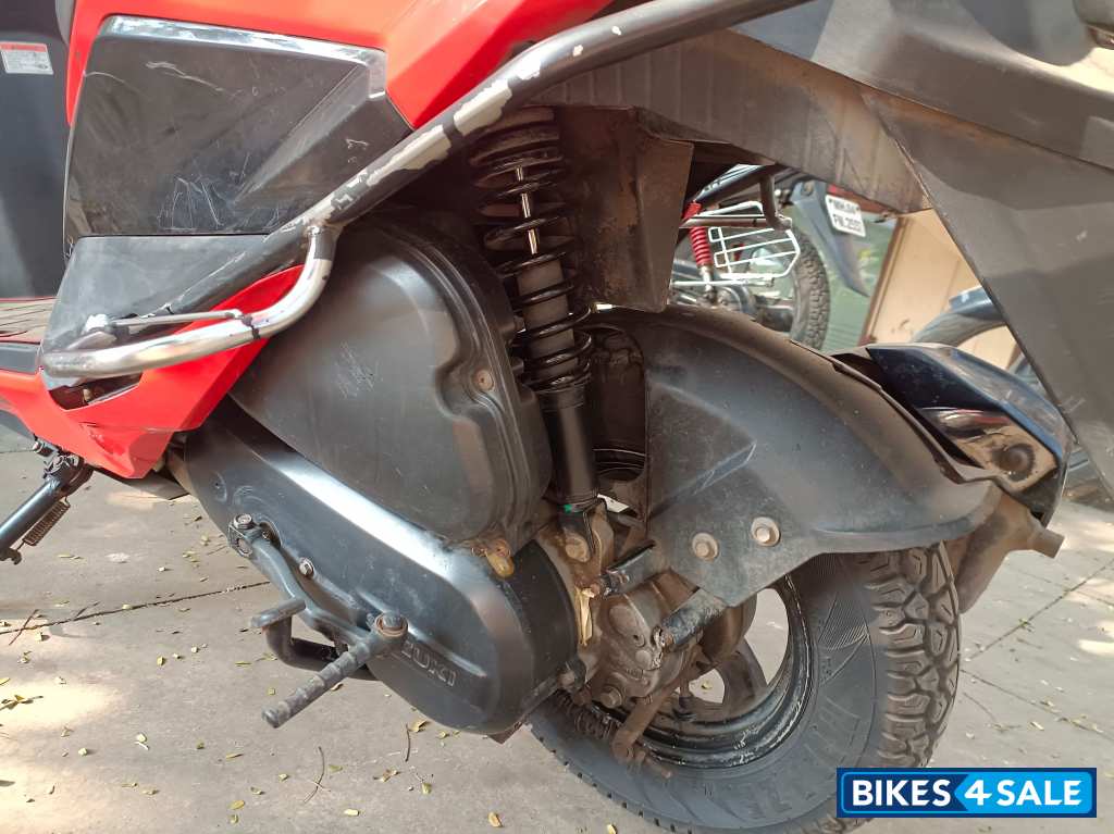 Suzuki Avenis 125 Ride Connect Edition