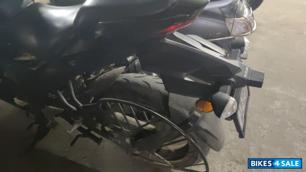 Suzuki Gixxer SF BS6