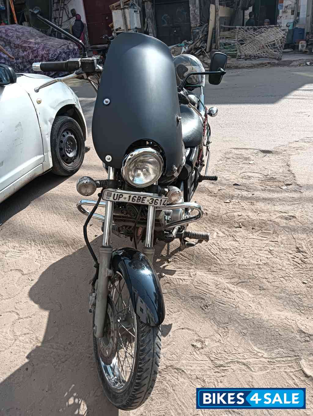 Bajaj Avenger Cruise 220
