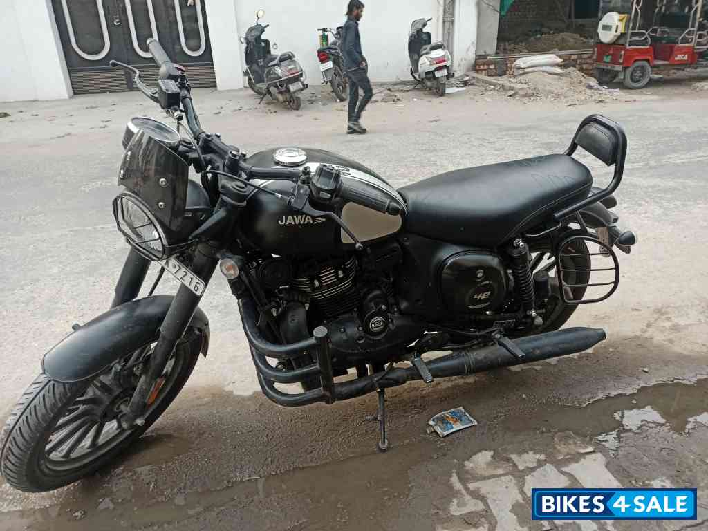 Infinity Black Jawa 42 Dual Channel ABS AllStar Black