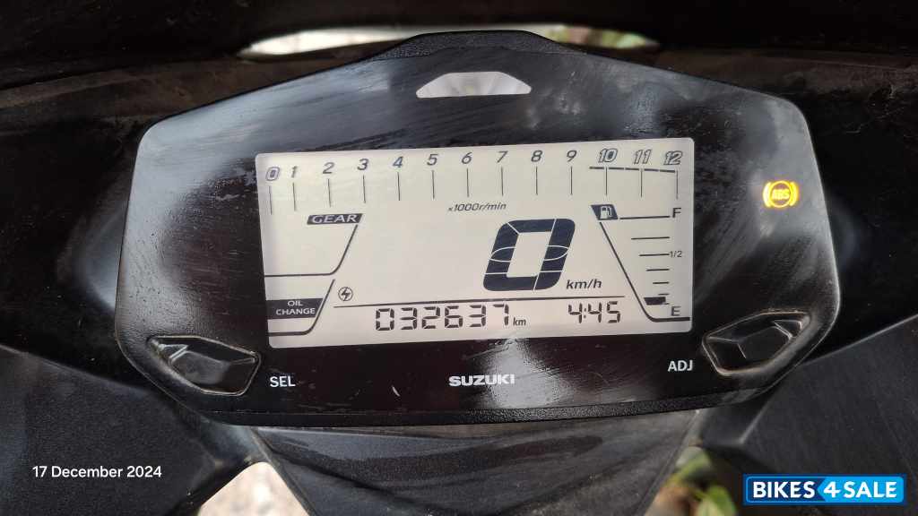 Silver Suzuki Gixxer SF BS6