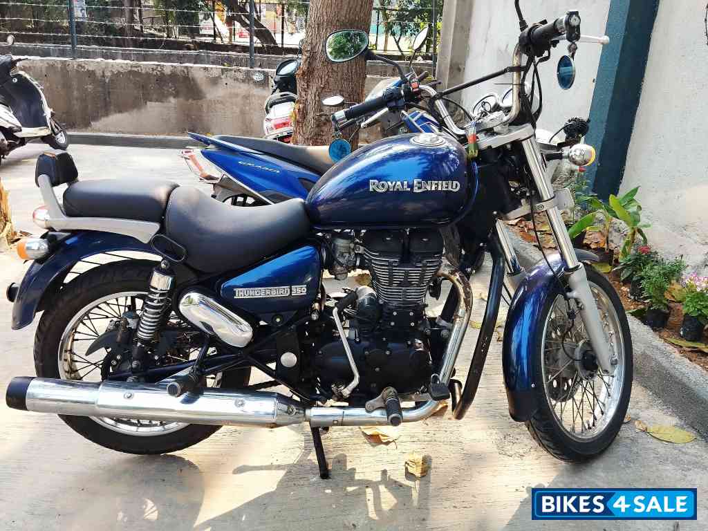 Blue Royal Enfield Thunderbird 350