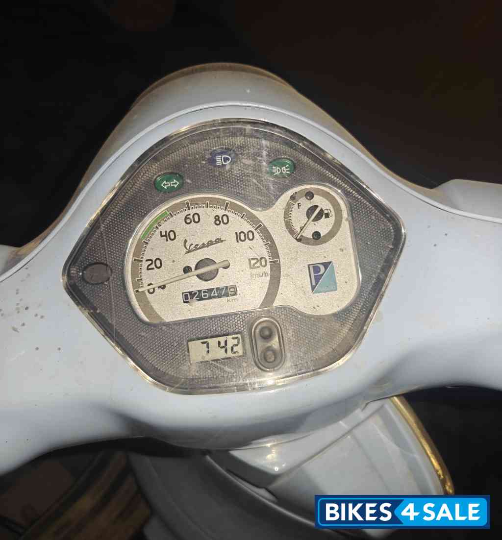 Sky Blue Vespa ZX 125 BS6