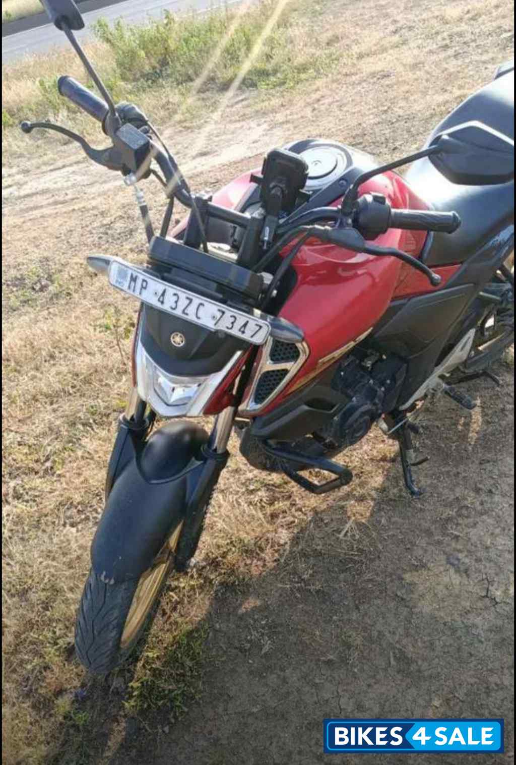 Yamaha FZ-S FI Ver 4.0