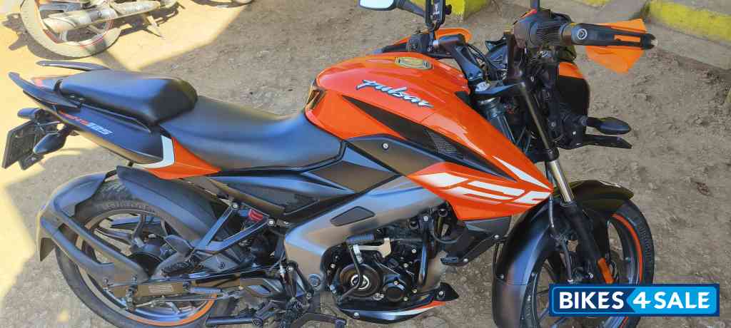 Bajaj Pulsar NS 125